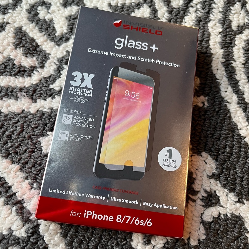 iPhone Case & Screen Protector - Picture 5 of 5